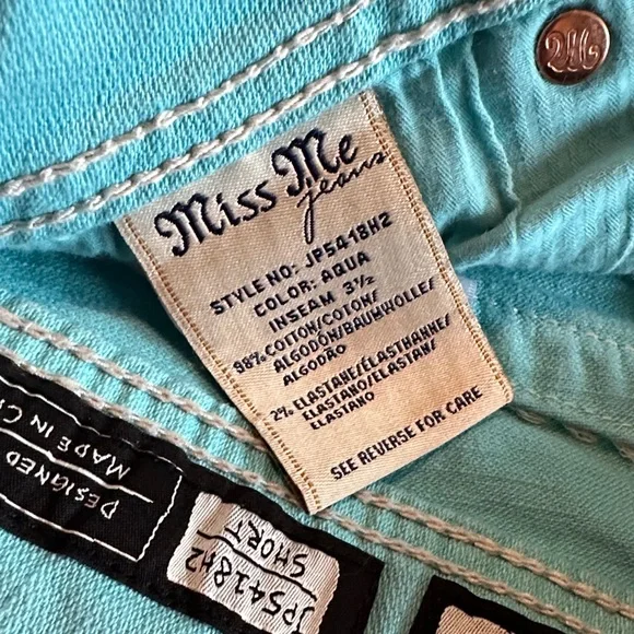 Miss Me Turquoise Jean Shorts - Picture 4 of 4